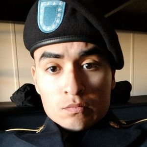 Meet your Posher, Luis